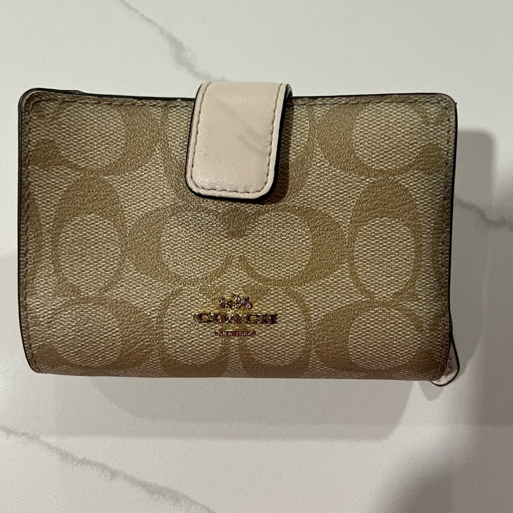 Gentle used coach wallet